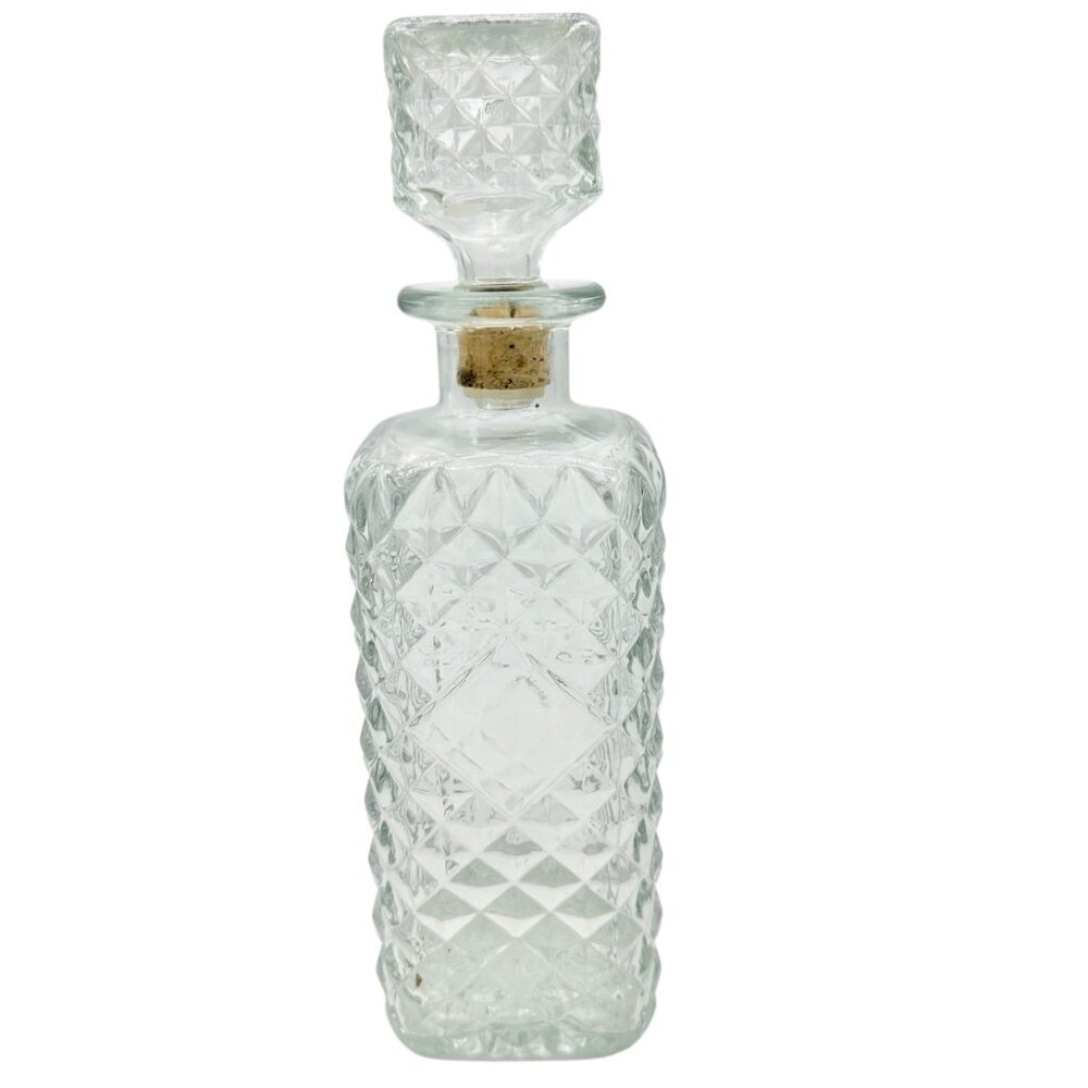 Vintage Diamond Cut Clear Glass Decanter With Cork Stopper Holds 38 fl ounces